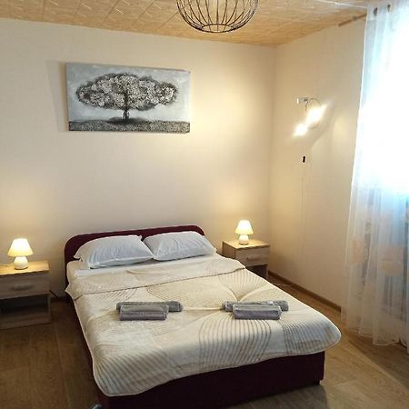 Apartment Benic Zadar Buitenkant foto